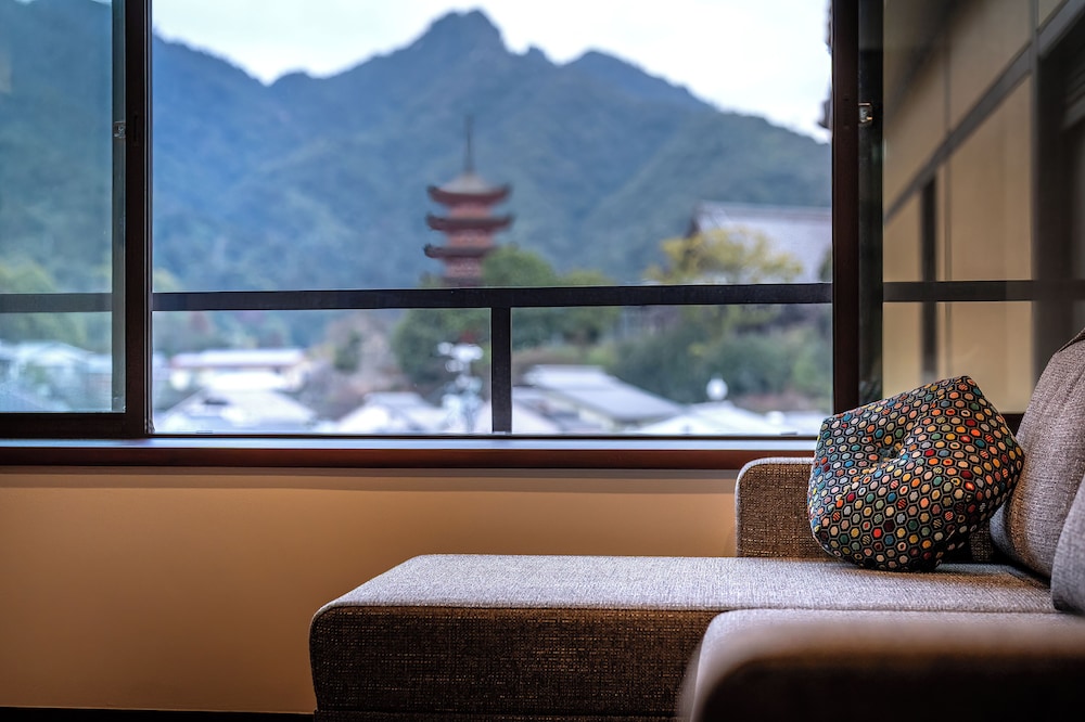Miyajima Kinsuikan