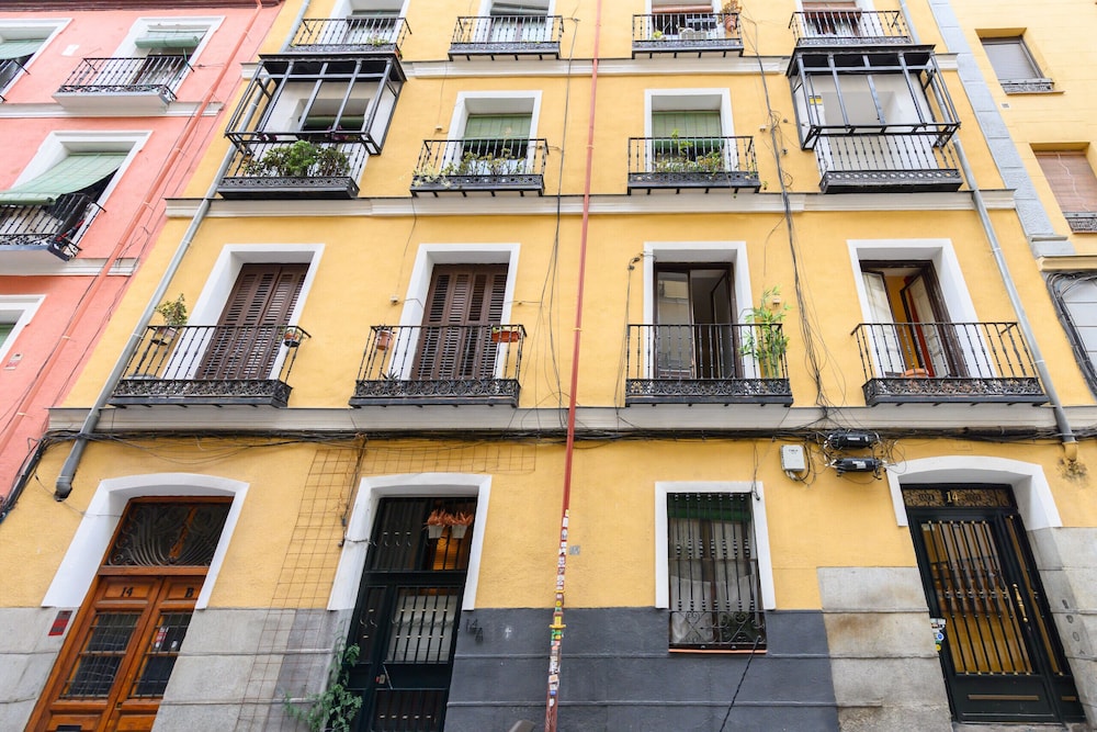 M Scsd14 Amplio Piso Exterior de 2 Dormitorios e