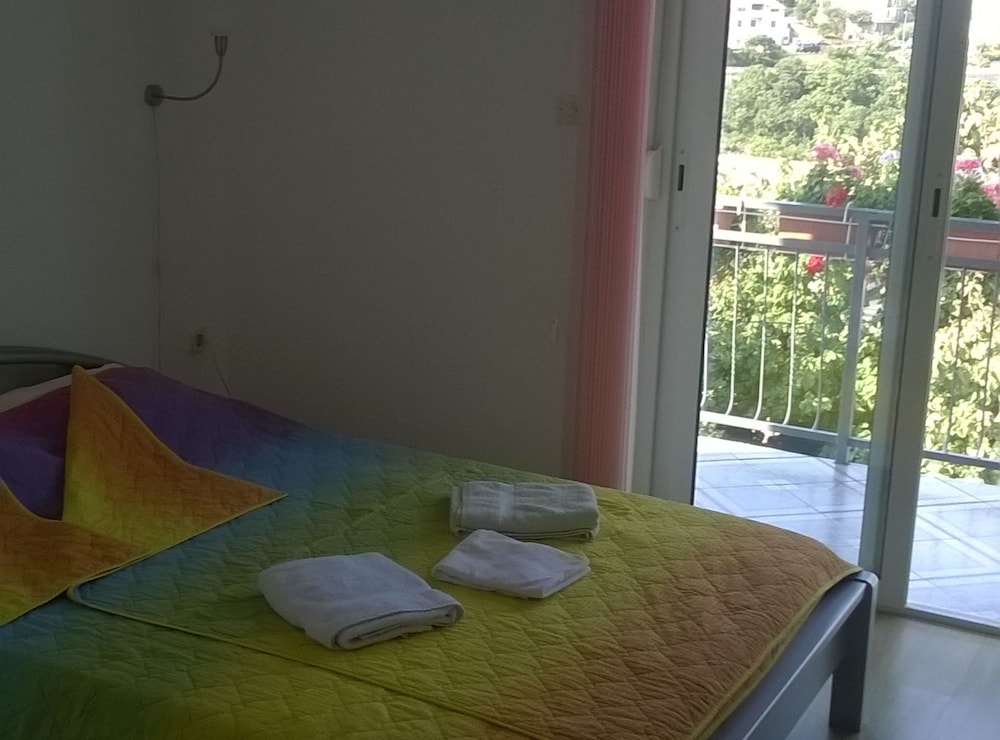 Apartments Bionda Senj