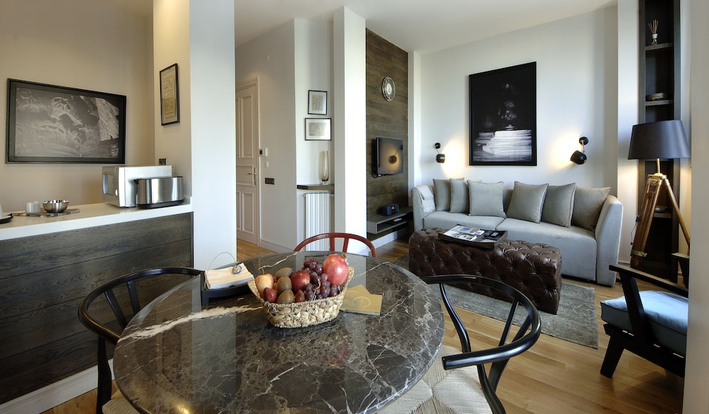 Urban Suites İstanbul - Image 22