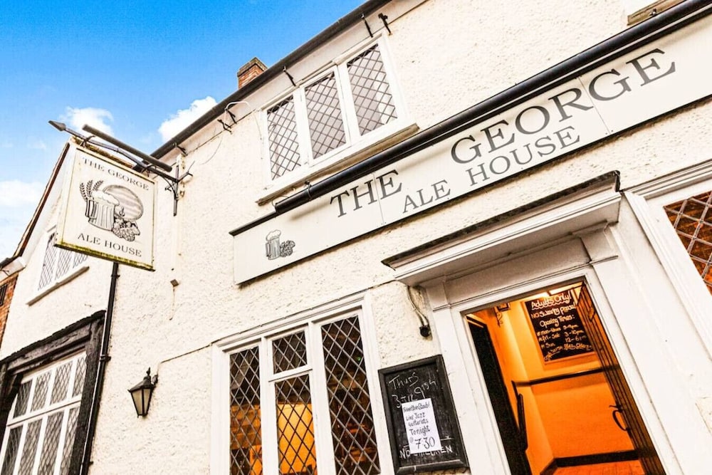 The George Inn Hotel Rooms - Room 3