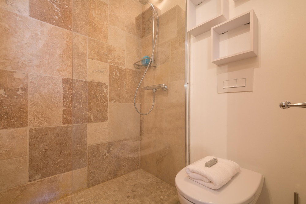 R Sidence Grand Roc - Campanules 311