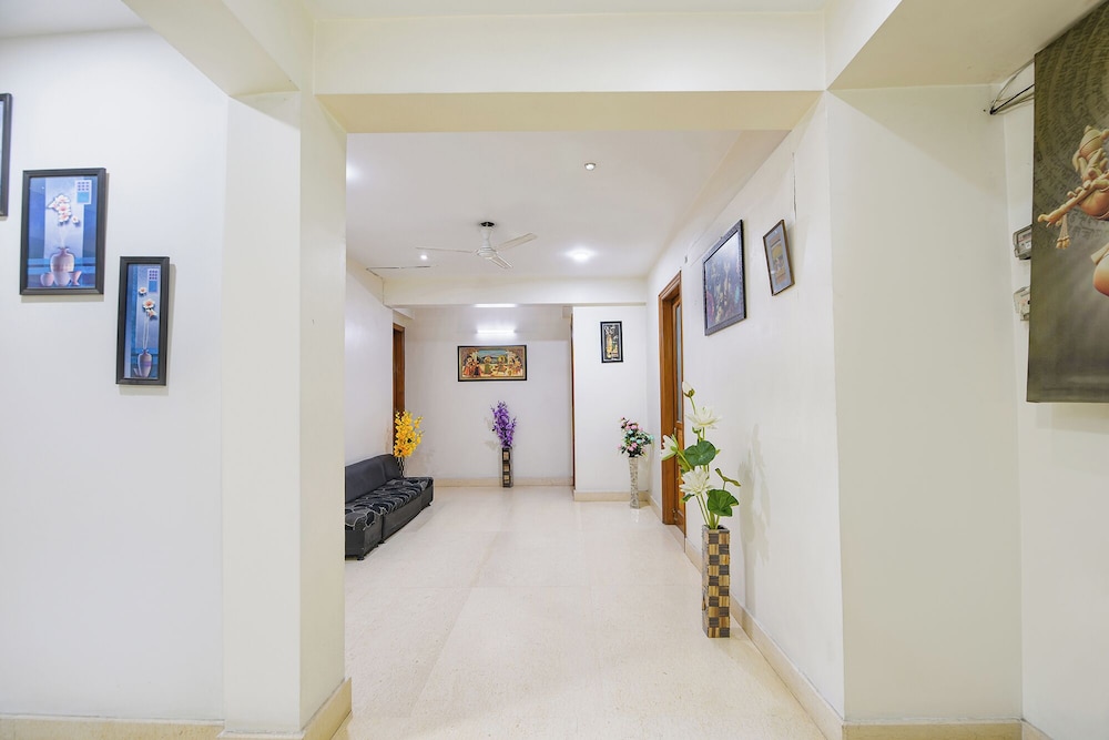 Fabhotel Akashneem