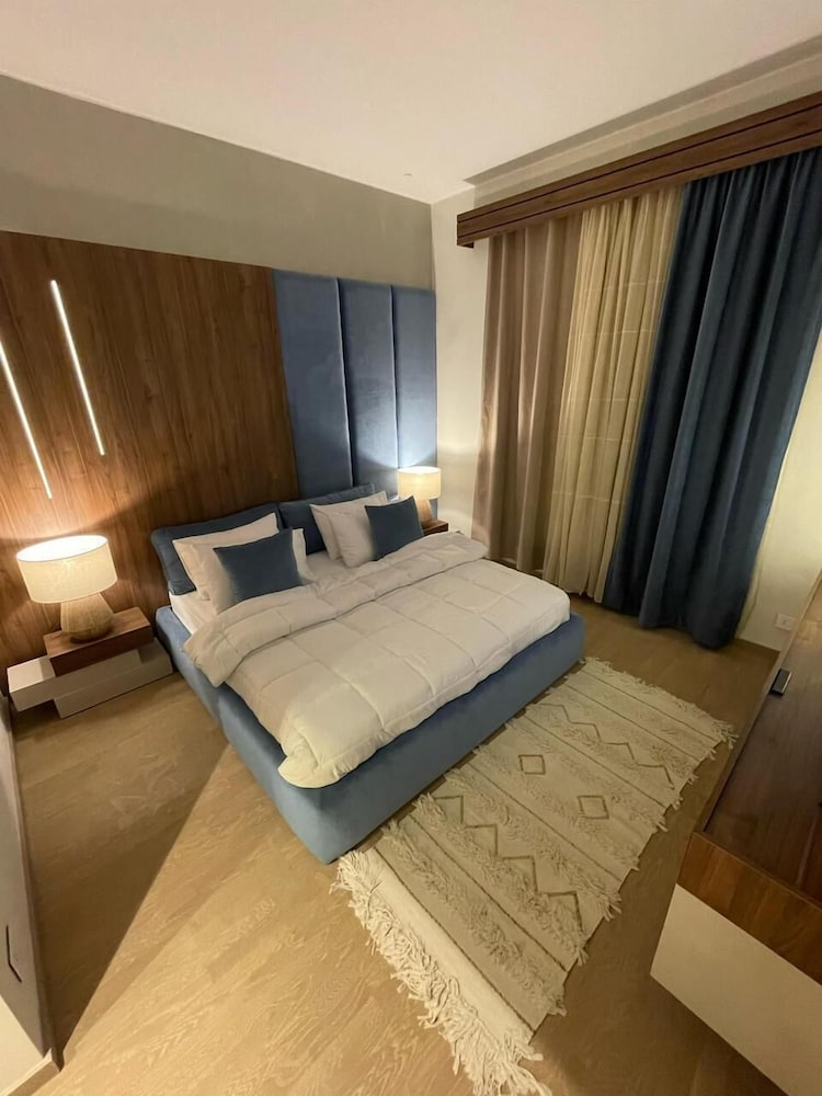 Chic Apartment In Aeon Compound