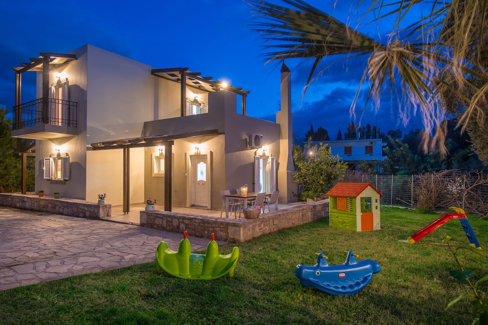 Elia Villa