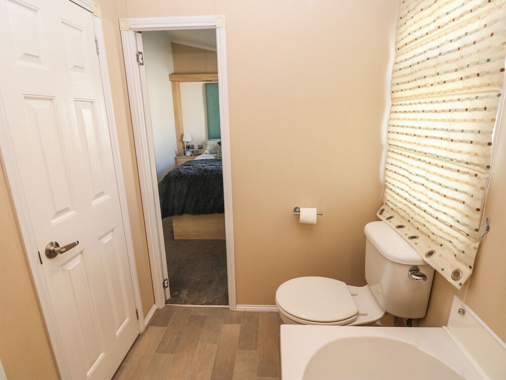 A and C Lodge-plot 21