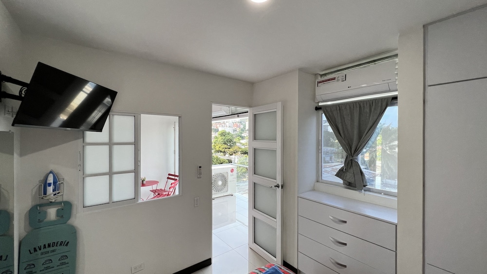 Apartmento 405 - Edificio De Colores - San Fernando - Tequendama 3 Bedrooms 2 Bathrooms