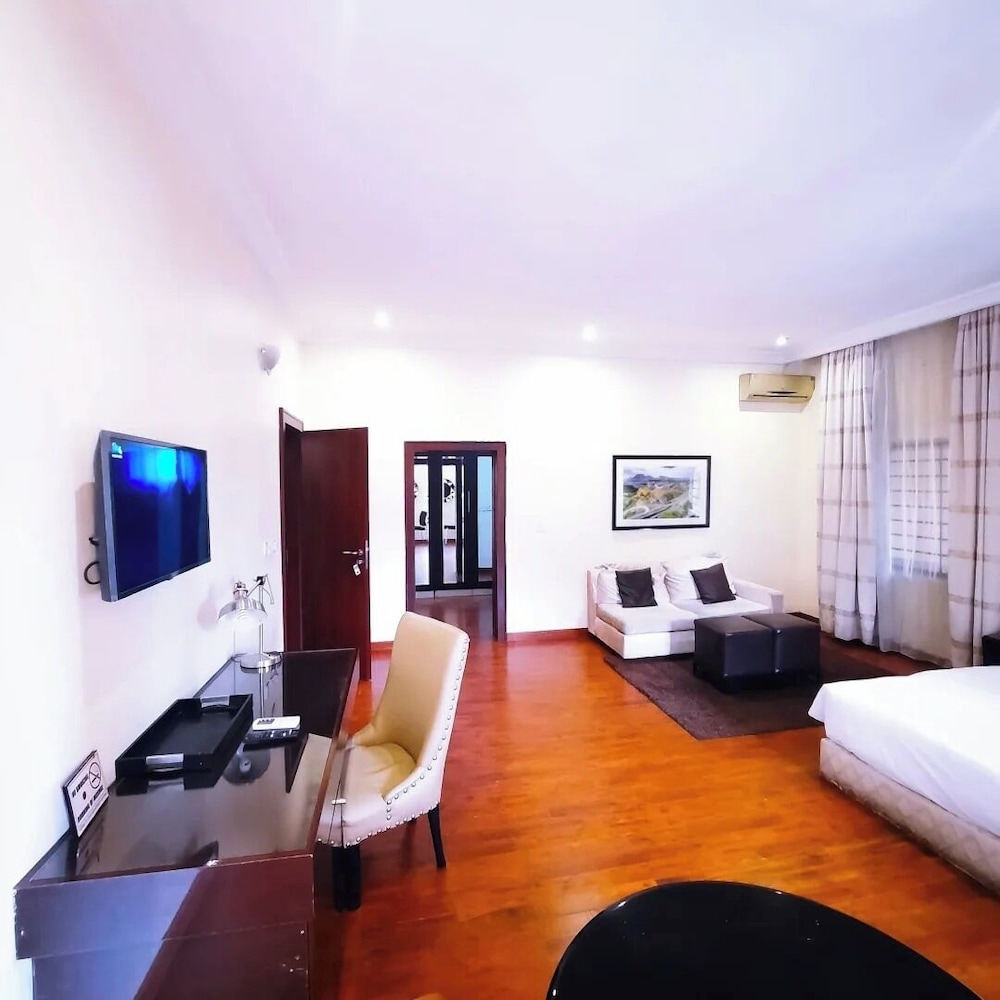 NiCotel Apartments