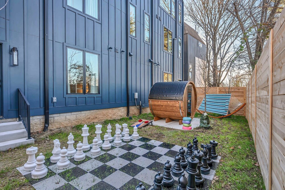 4 Rooftop Decks 4 Hot Tubs Game Rooms Sauna