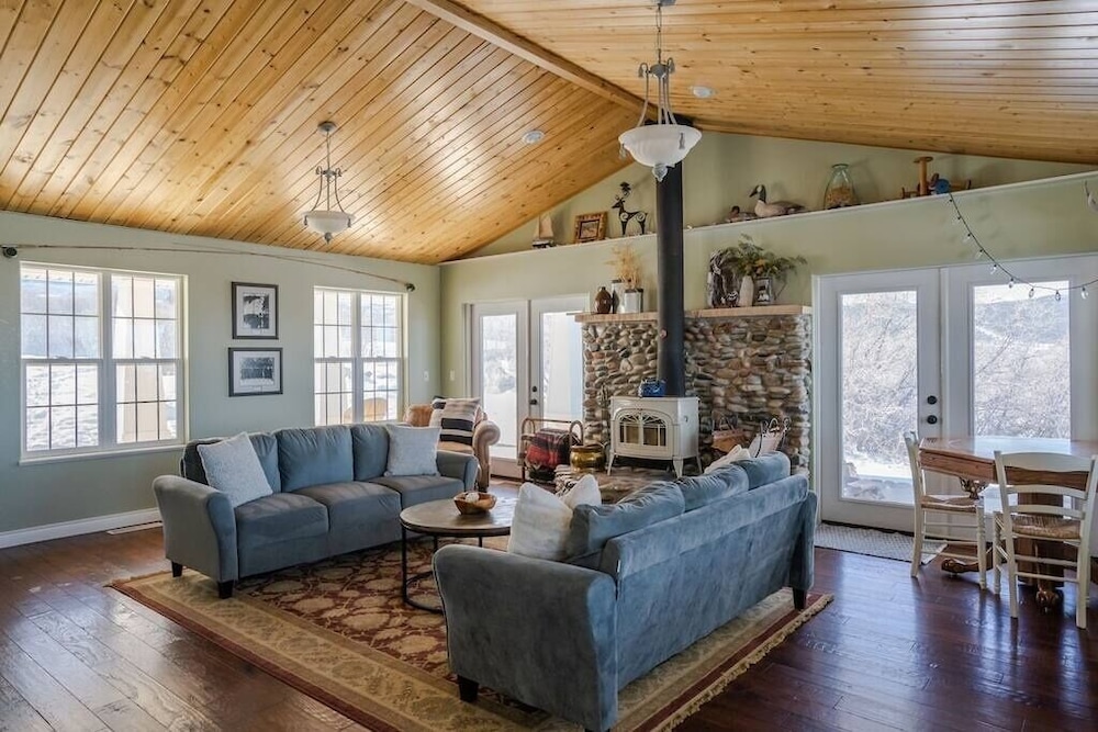 Lone Eagle Haven 3 Bedroom Home
