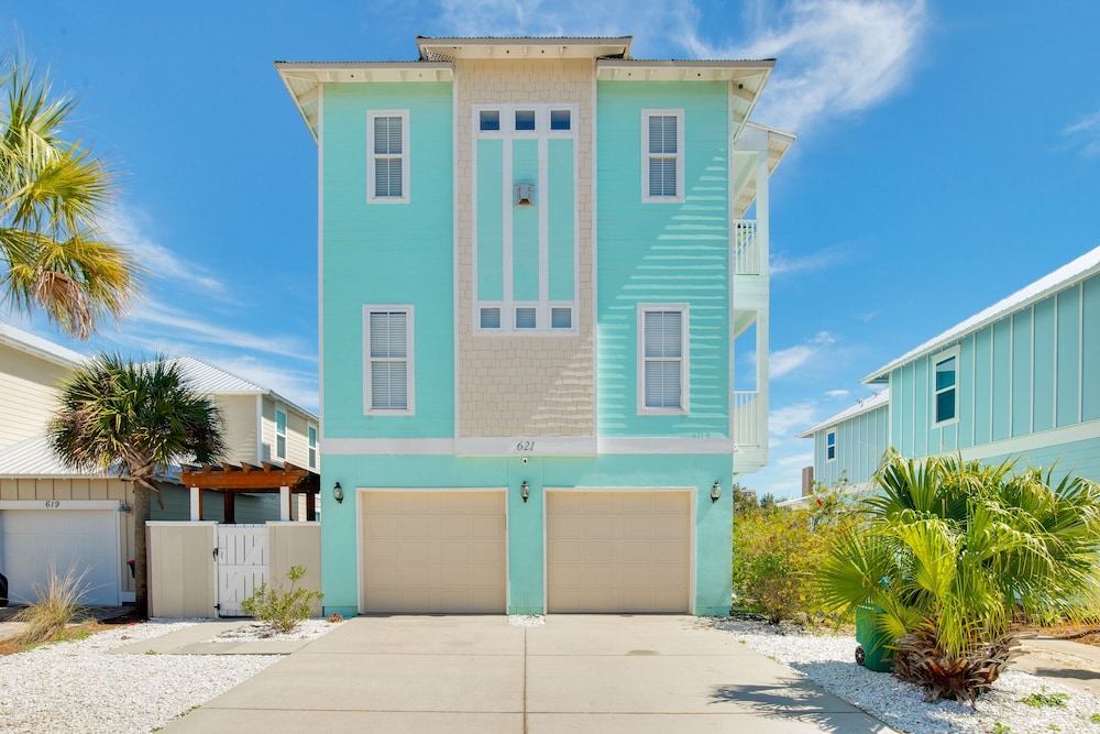621 Lyndell Ln Unit B Aqua House view 5