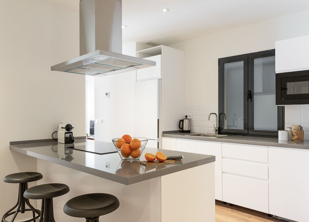 Urban Chill Apartments By Olala Homes