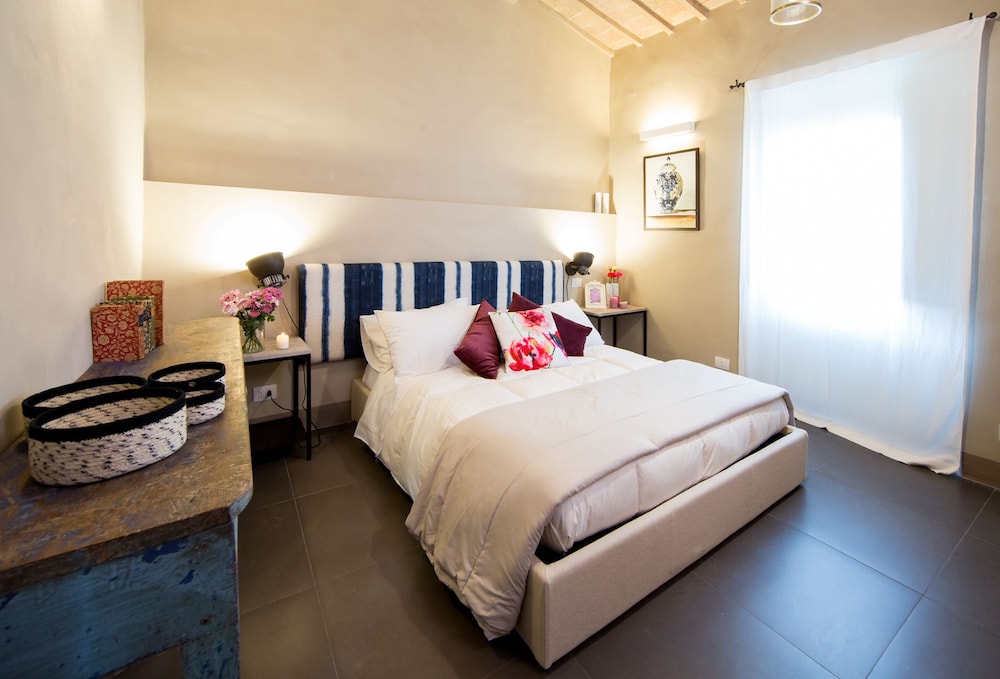 Villa Torricella view 4