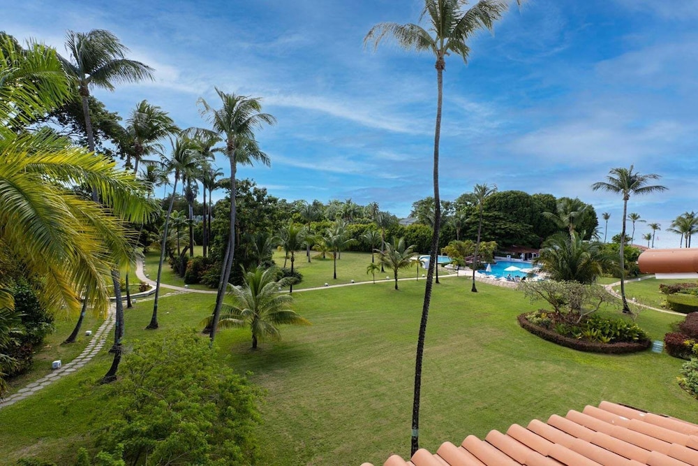 Glitter Bay Estate 414 1 Bedroom Apts