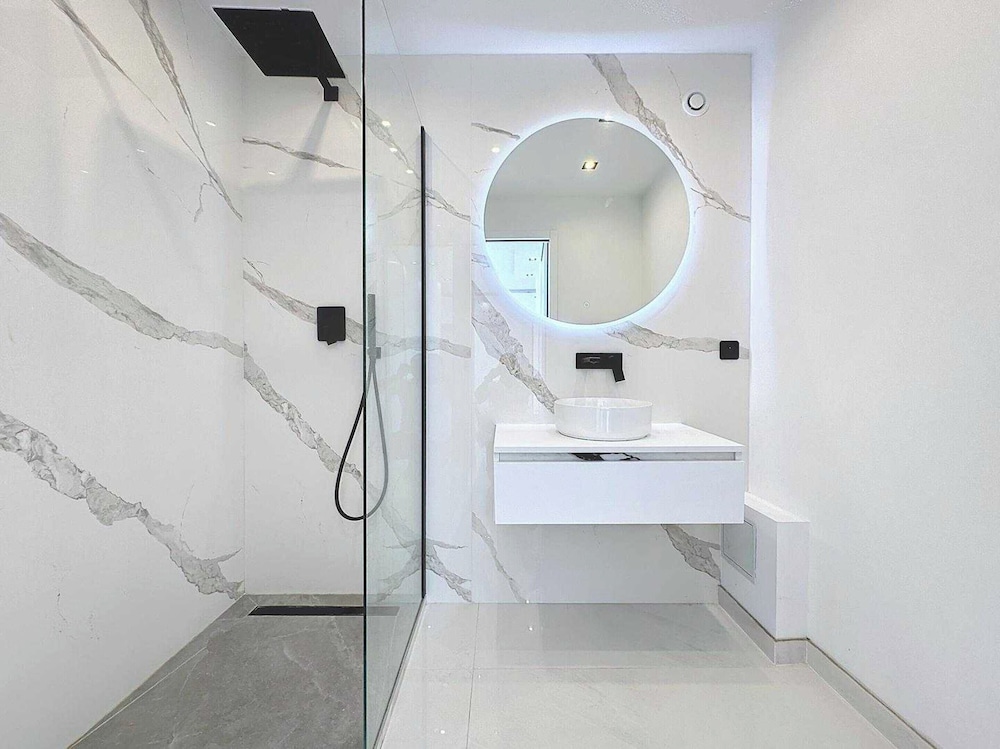 Modern Apartment - Ac-1br- 4P - Mandelieu