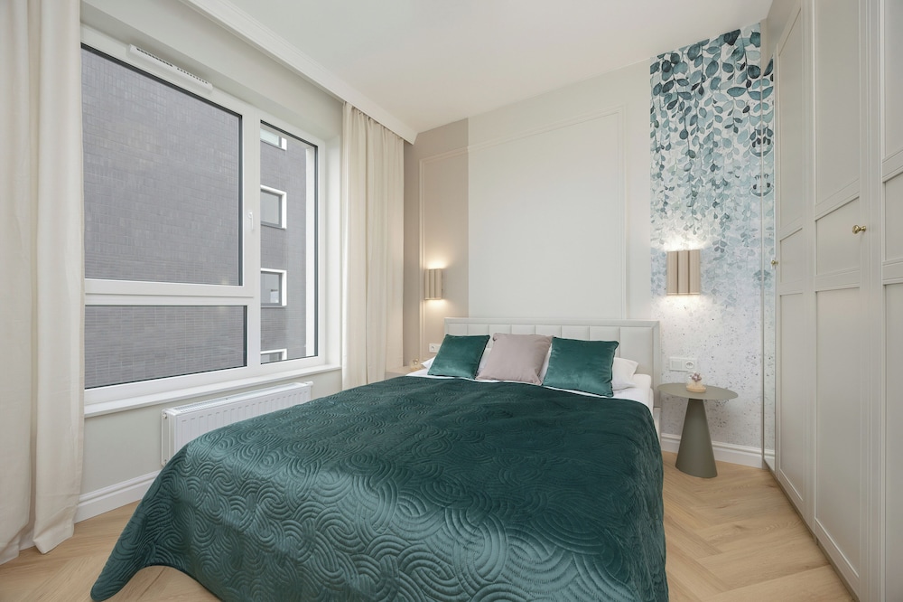 Żupnicza Apartment Warsaw by Renters view 3