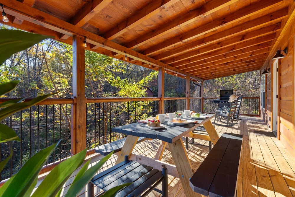 Lovers Suite by Ghosal Luxury Lodging