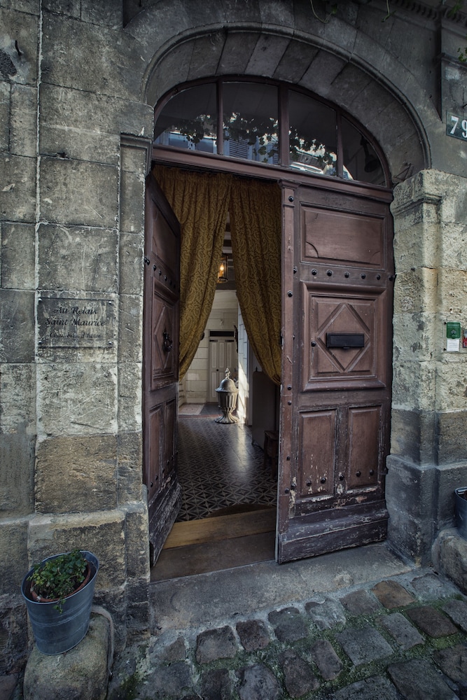 Au Relais Saint Maurice