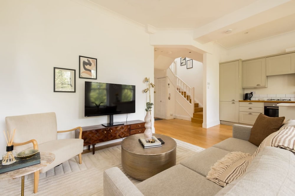 The Philbeach Gardens Place - Lovely 5bdr Flat With Terrace