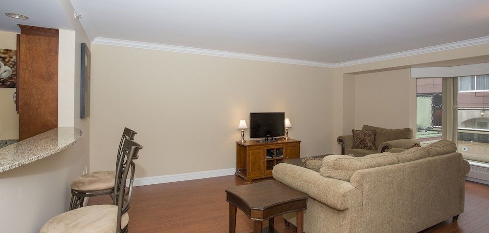 Moore Suites - Salter's gate