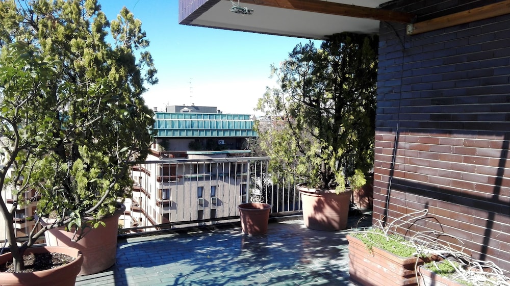 Mita Milano Rooms with Terrace