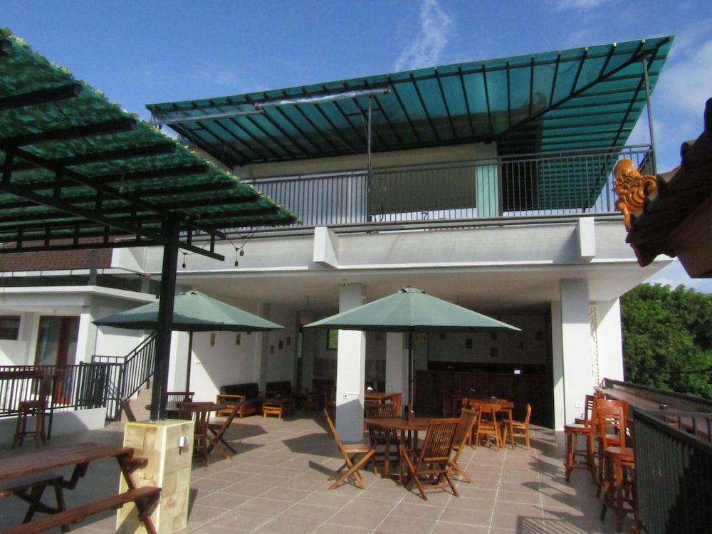 Photo 7