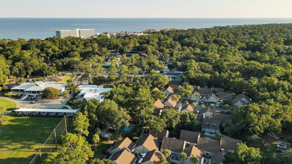 Hilton Head Retreat Gated Villa, Pets OK