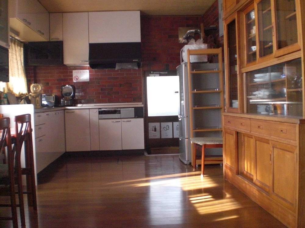 Photo 32