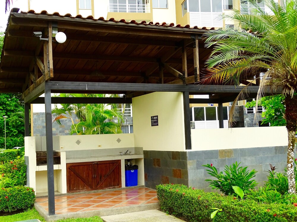 Jaco Beach Apartments