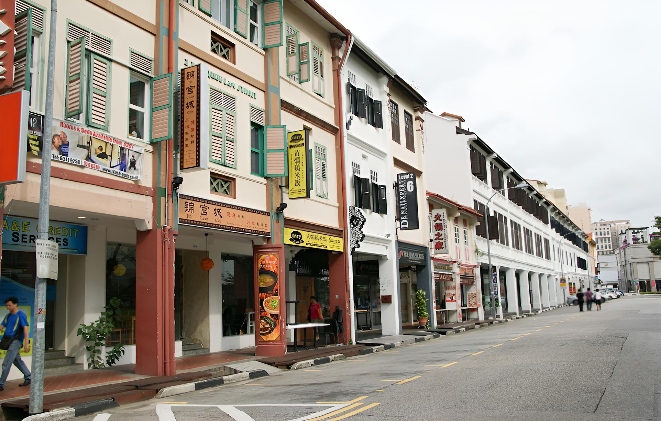 Lion Peak Hotel Bugis