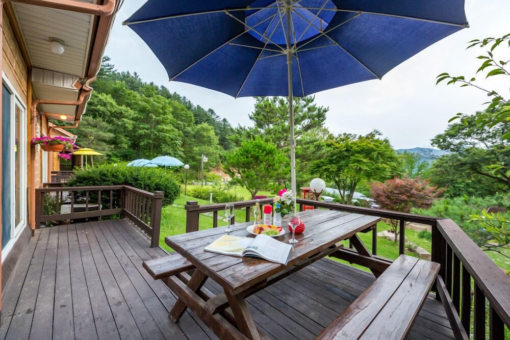 Hongcheon Valley Pension view 5
