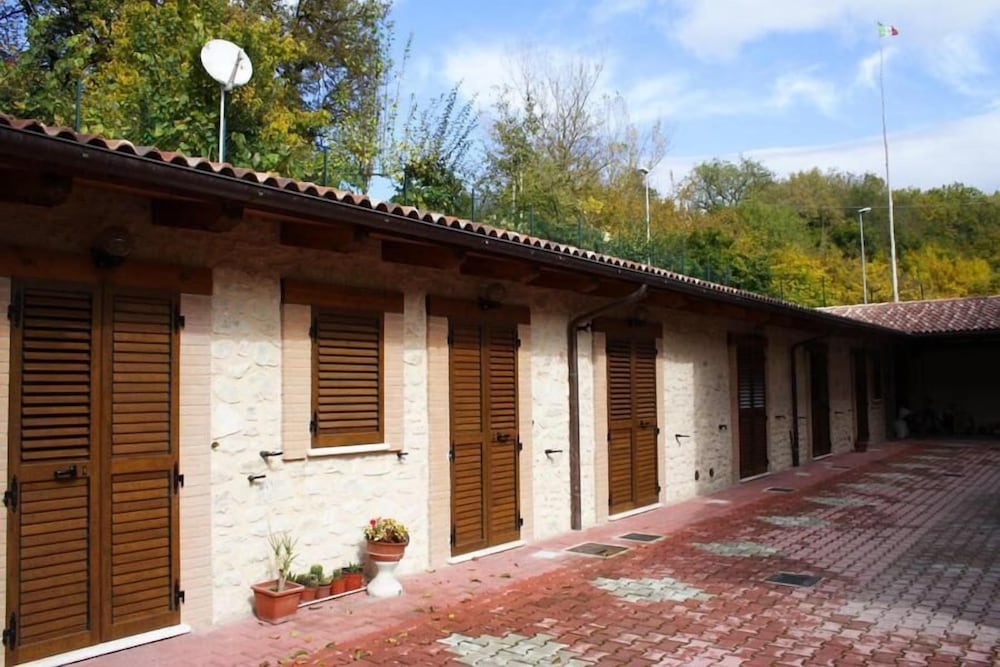 Agriturismo Monti Sibillini Camperato