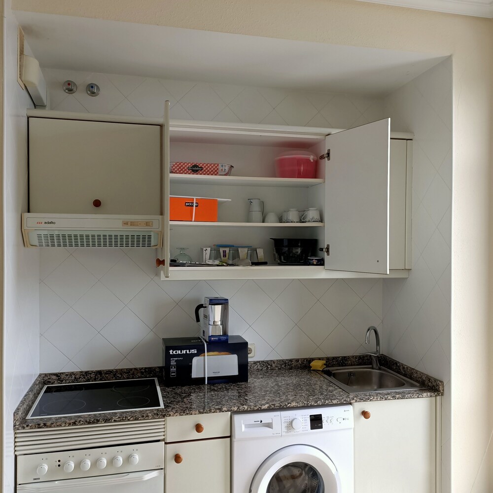 Samil Beachfront Apartment en Vigo — kitchen