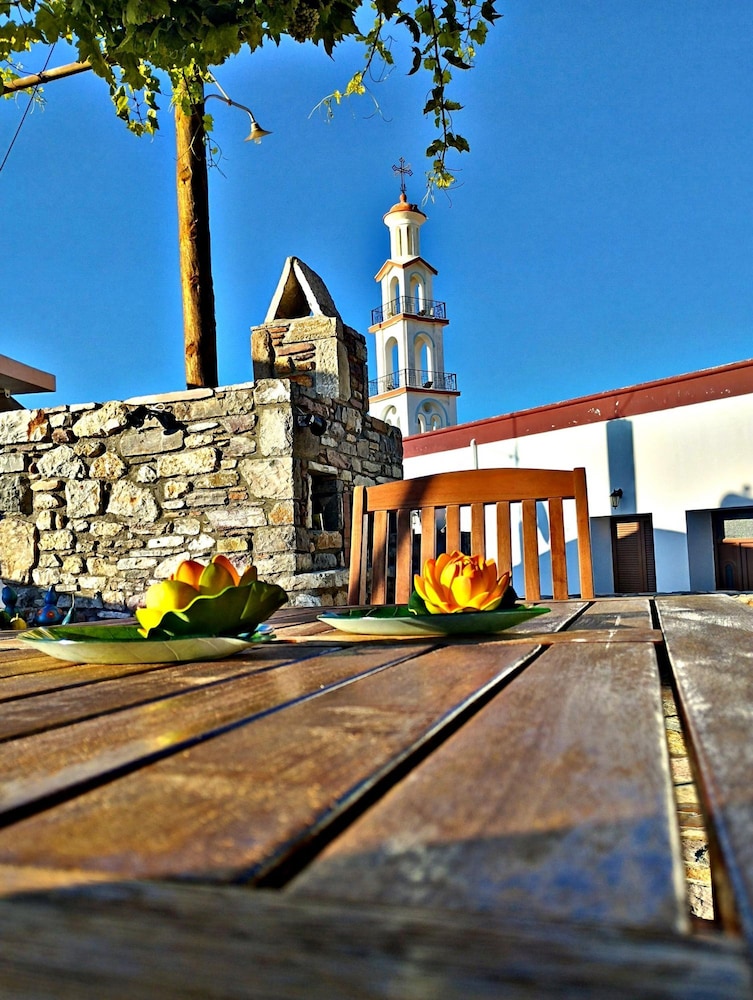 Photo 20