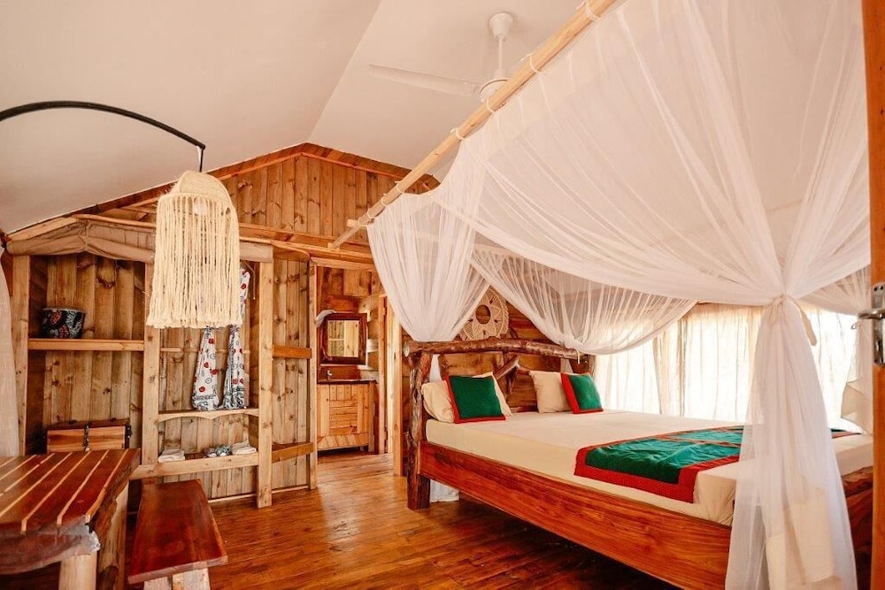 MISENI RETREAT view 2