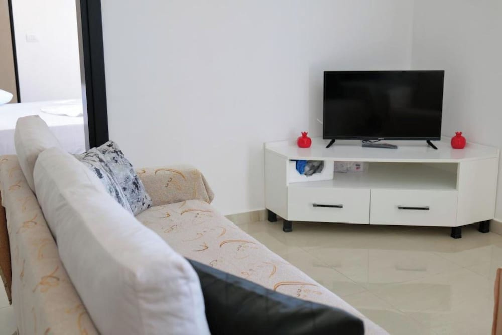 Vila Xhafa