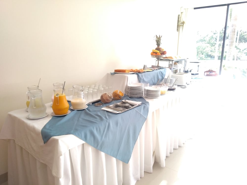 Arenas del Mar Apartments