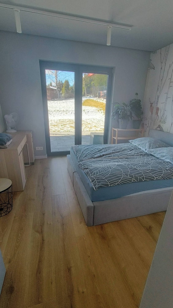 Luxurious Villa With Pool Near Energylandiai