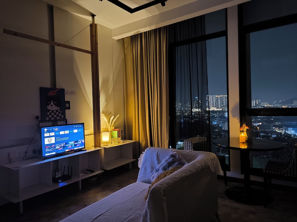 Expressionz KLCC By Laze Home