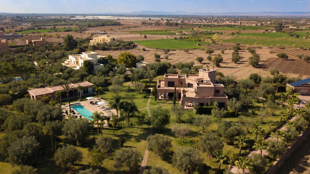 Villa Koutoubia Your Luxurious Oasis in Marrakech