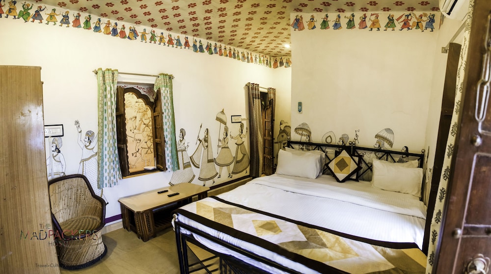 Stamps by Eight Continents, Pushkar