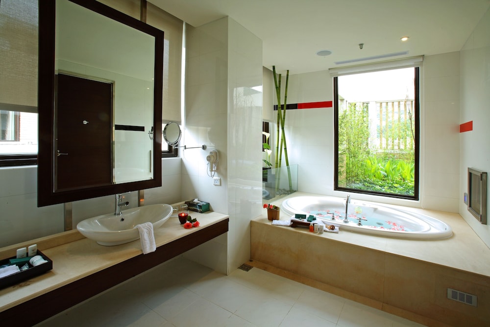 Norway Forest Tamsui Motel