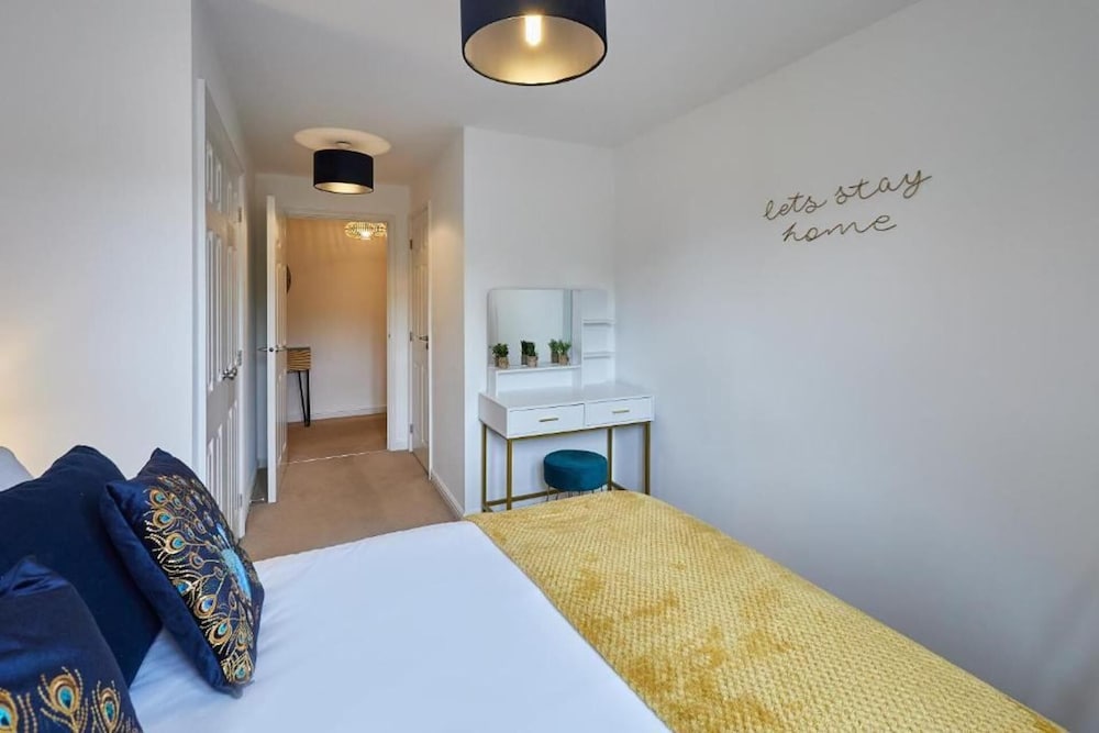 Hermitage Court Apartment in Leicester