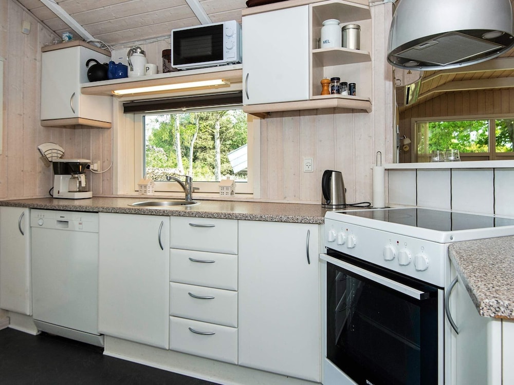 Modern Holiday Home in Glesborg with Hot Tub & Sauna view 3