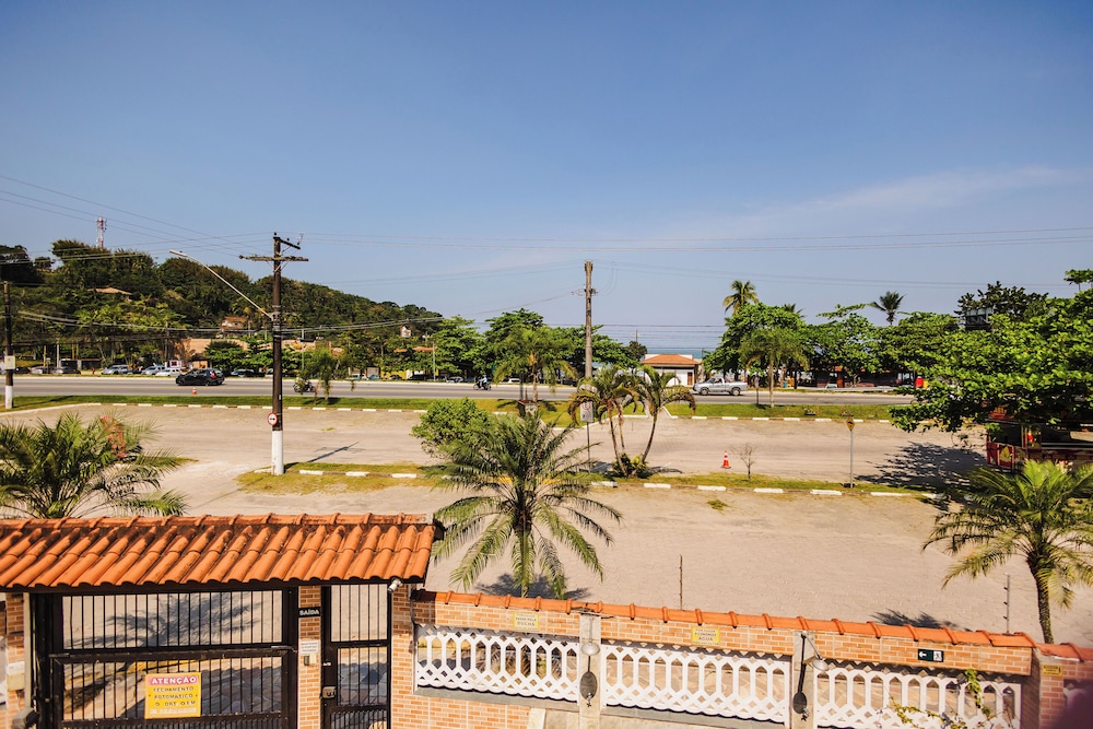 Taya Hospedagens