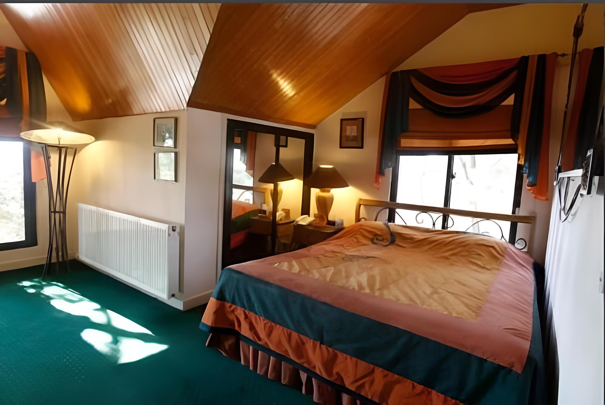 Maisonette Hotel & Resort - Lahore