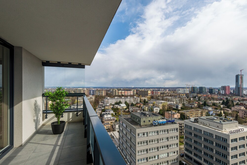 Sky by Kairos Apartments