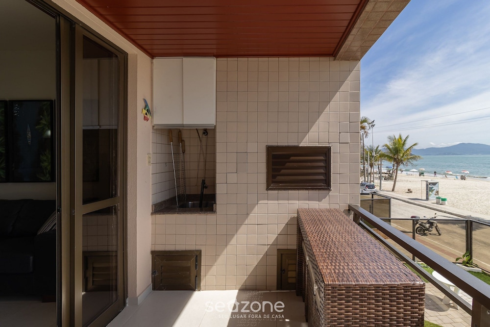 ILH - Apartments on the Seafront of Canasvieiras Floripa-sc