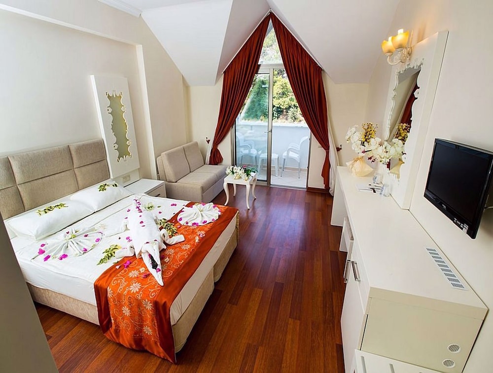 Grand Mir'Amor Hotel - Ultra All Inclusive