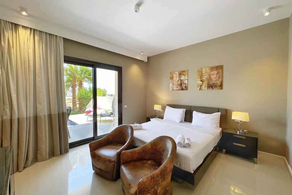 Xuru Stays I Meditative & Blissful 3 BDR Villa @ Ancient Sands Private Pool